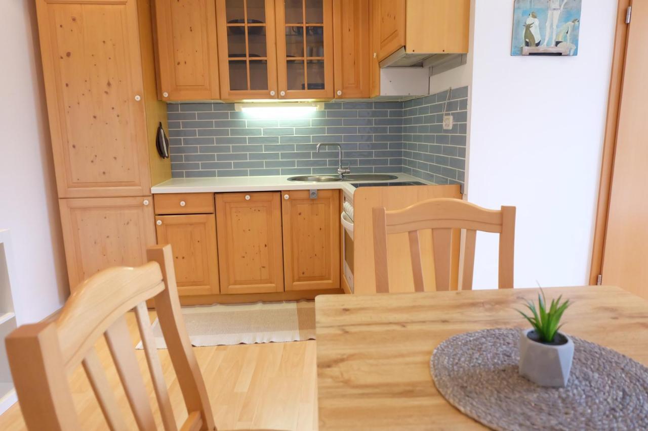 Apartment Bivalvia